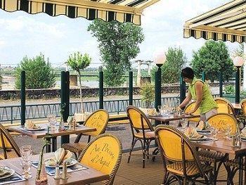 Logis Au Poisson D'argent 2* Le Mesnil-en-Vallée