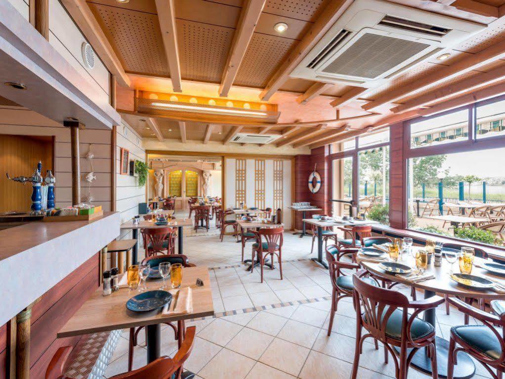 Hotel Logis Au Poisson D'argent 2*