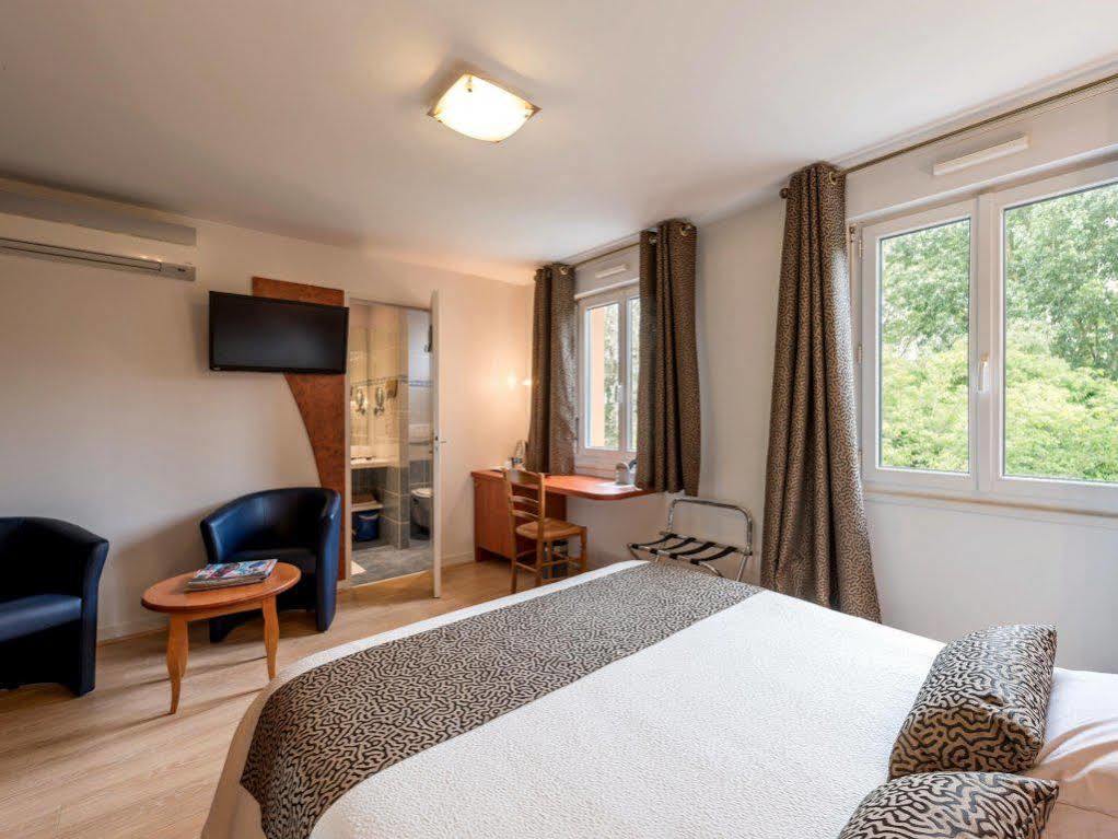 Logis Au Poisson D'argent Hotel